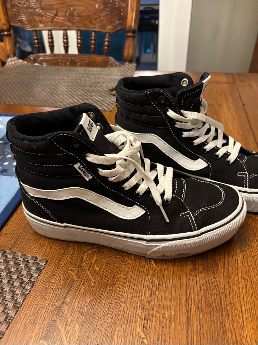 Vans Black & White High-Top Skate Sneakers size 9 woman’s